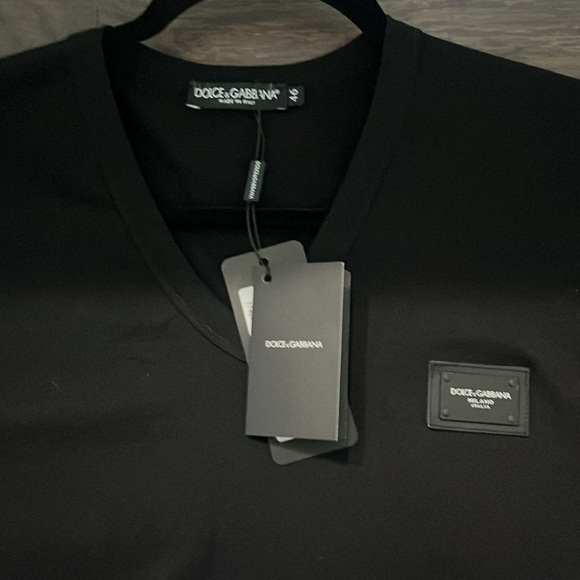 Dolce & Gabbana Essentials Logo V-neck Men's T-Shirt - Black - Picture 2 of 5